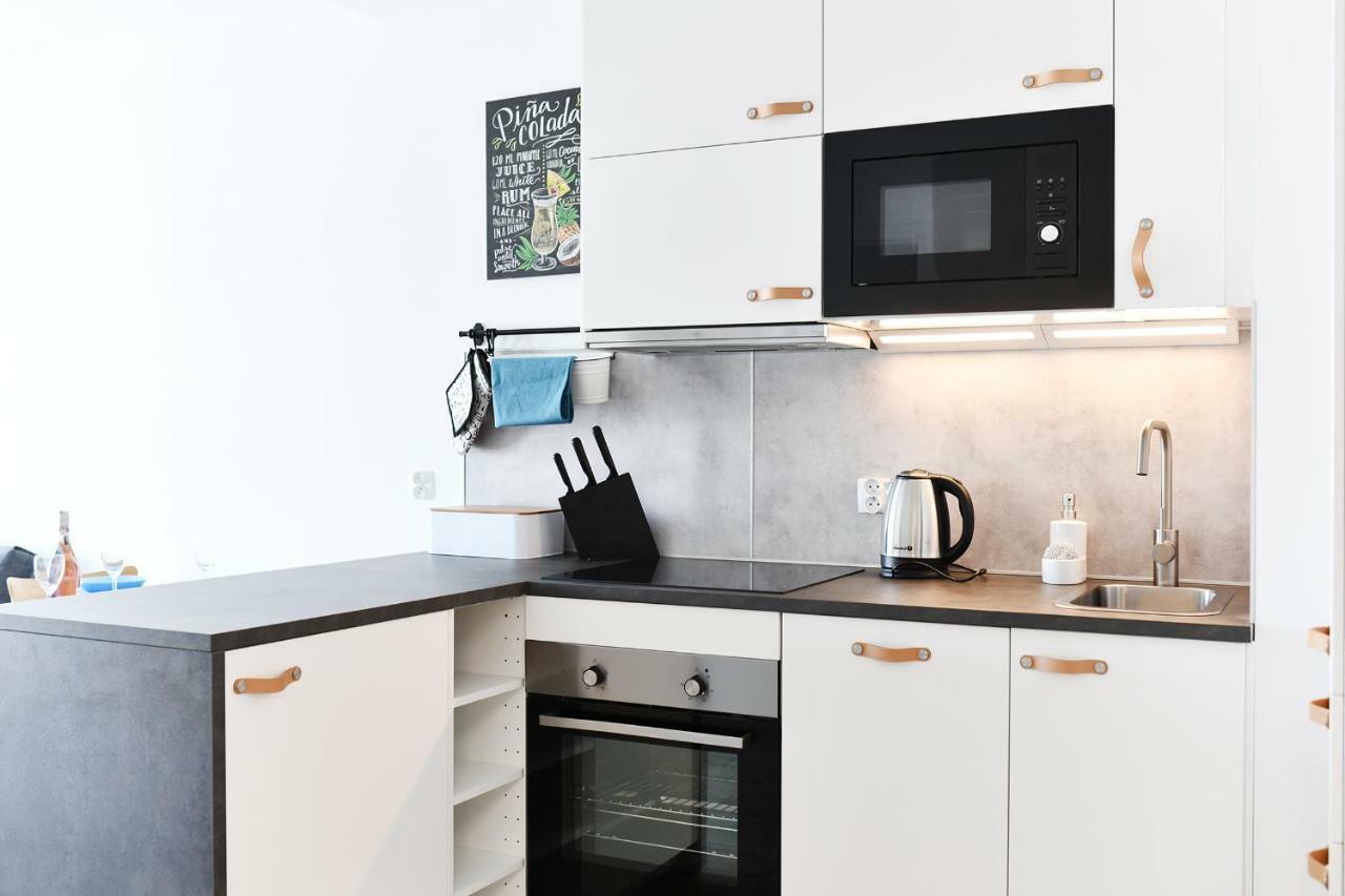 Apartament Lazur Z Miejscem Postojowym W Garazu Колобжег Екстер'єр фото